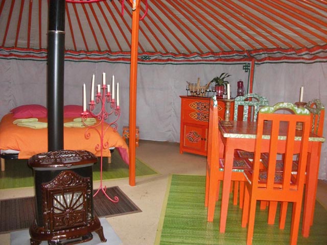 Au Bois d’Escoumos Location Yourte Haute-Garonne