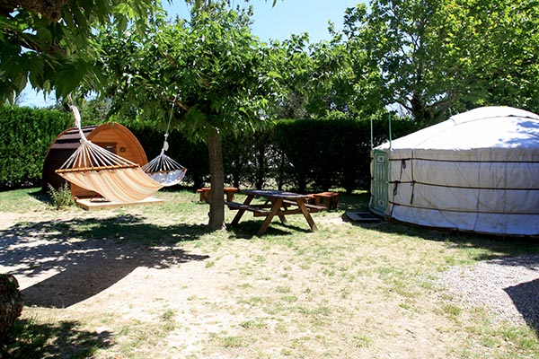 Camping La Sorguette Location Yourte Vaucluse