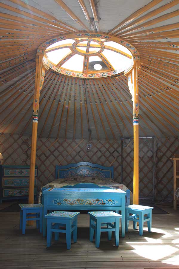 Camping La Sorguette Location Yourte Vaucluse