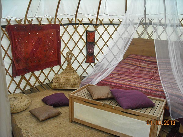 Camping Mille étoiles Location Yourte Ardèche