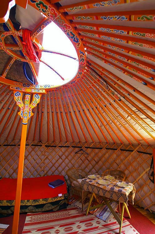 Eco-Lodges insolites aux portes de l’Ardèche Location Yourte Gard