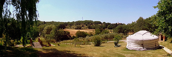 Eco-Lodges insolites aux portes de l’Ardèche Location Yourte Gard
