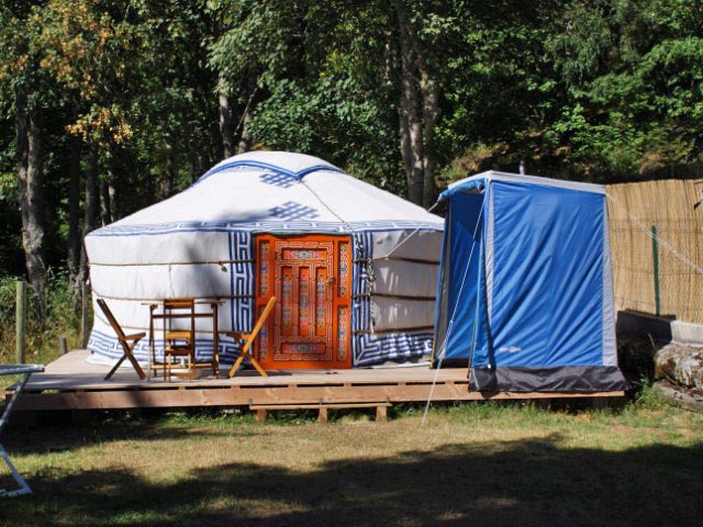 Yourtes au Camping du Pont de Braye Location Yourte Lozère