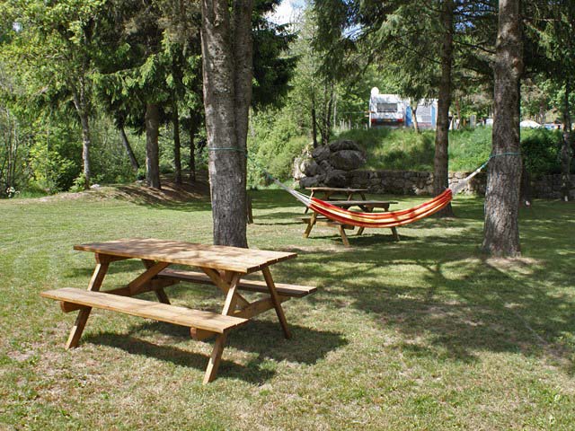 Yourtes au Camping du Pont de Braye Location Yourte Lozère