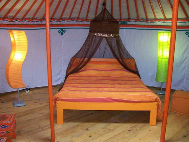 Yourtes du camping les Buis Location Yourte Ariège